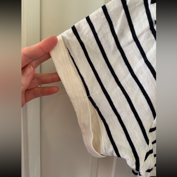 Carly Jean Los Angeles Emma Striped Tee - Picture 5 of 6